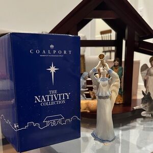 Coalport vintage Wedgwood Nativity Angel with trumpet
